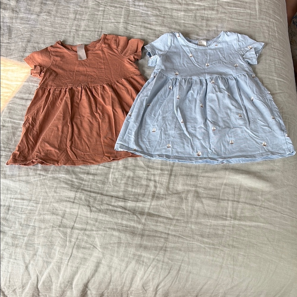 12 piece bundle of baby girl clothes size 18months. Lightly Worn. H&M and more - Picture 2 of 5